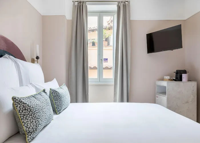Numa Portico Hotel 4*