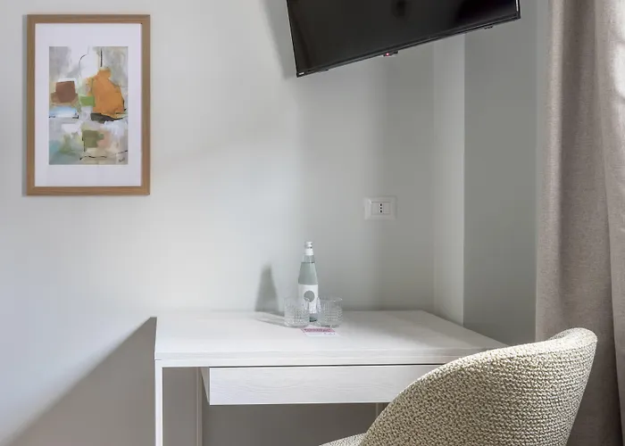 Otel Numa Portico 4*