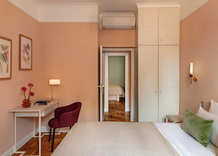 Numa Portico Hotel 4*