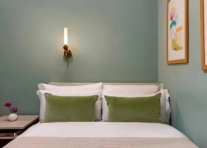 Szálloda Numa Portico 4*